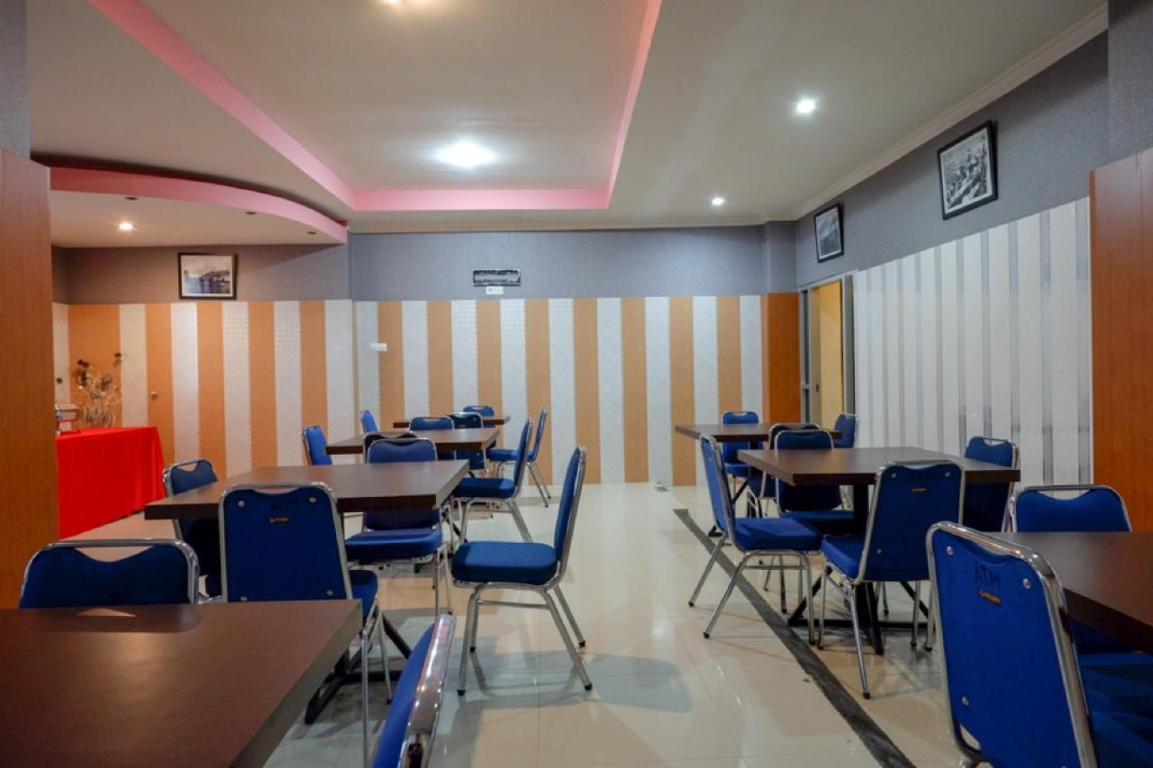 Reddoorz Near Citraland Waterpark Kendari Hotel Lepoleop Екстериор снимка