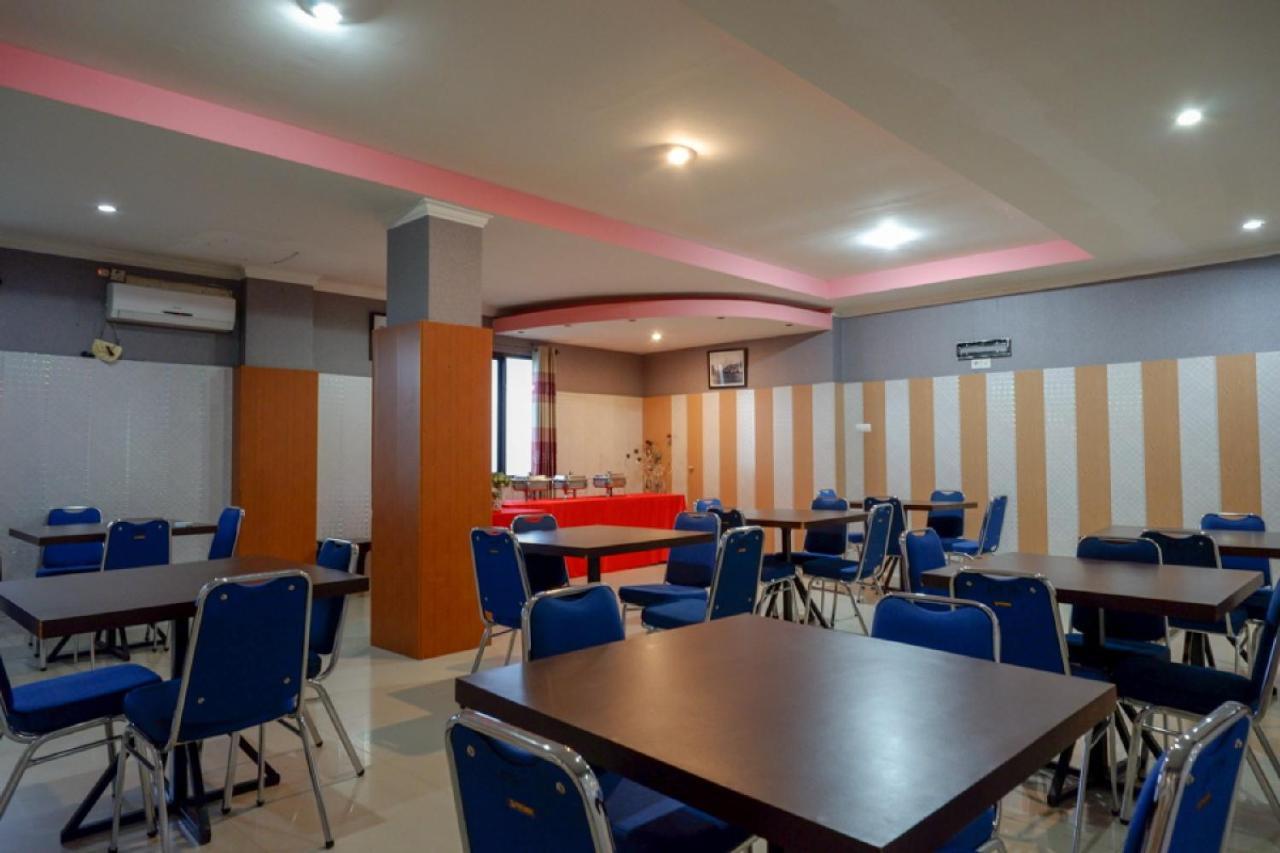 Reddoorz Near Citraland Waterpark Kendari Hotel Lepoleop Екстериор снимка