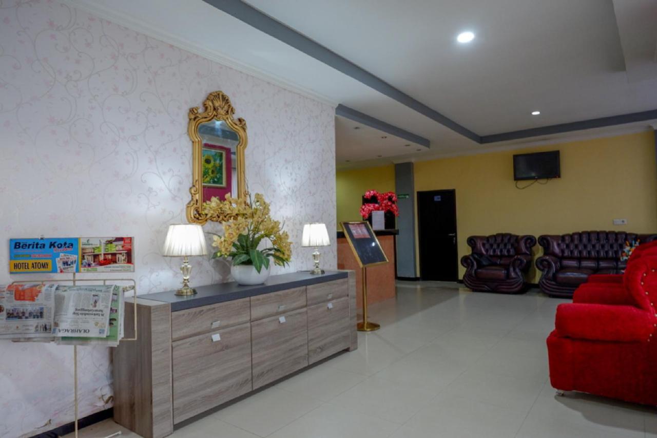 Reddoorz Near Citraland Waterpark Kendari Hotel Lepoleop Екстериор снимка